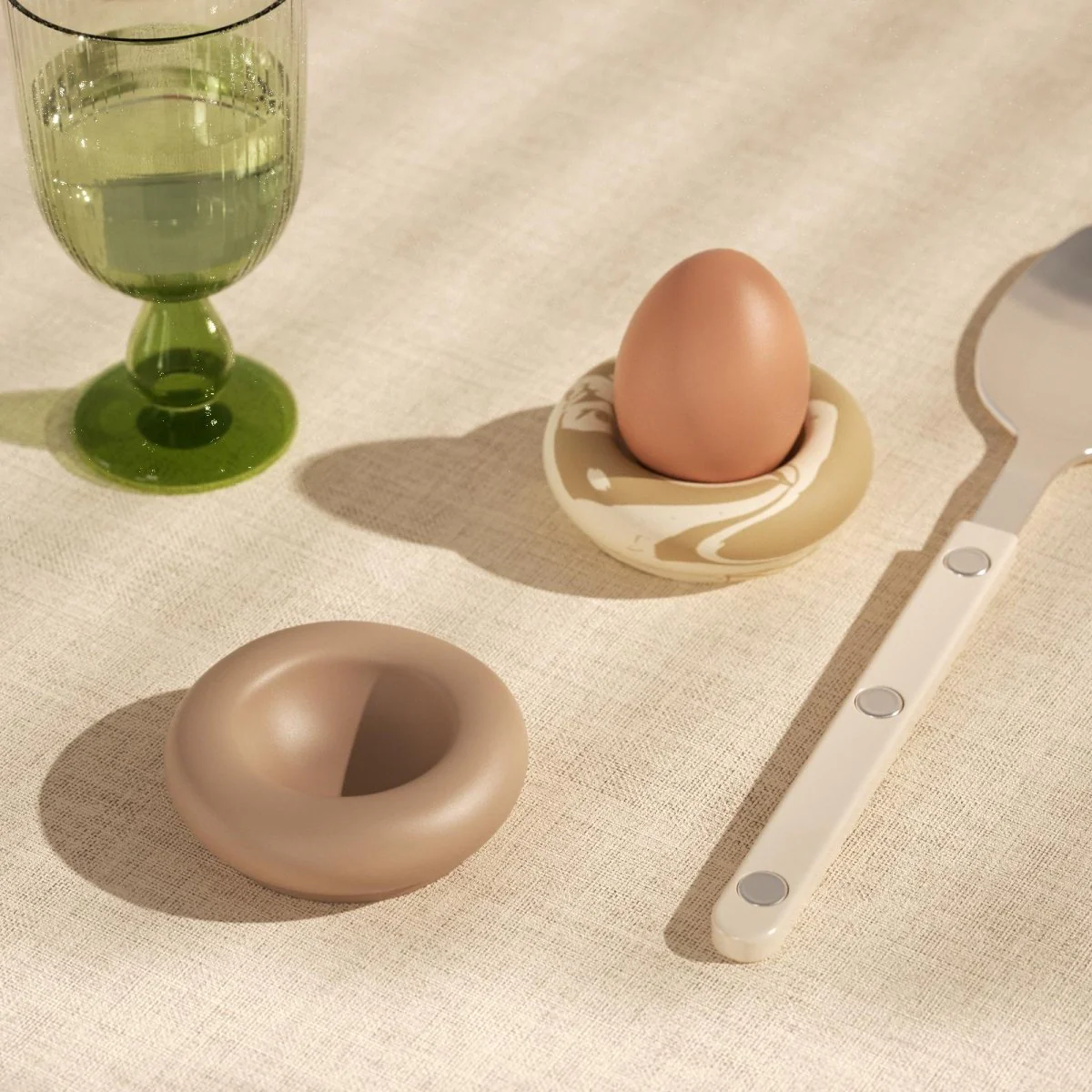 1-Egg Ripple Round Egg Tray Mold - Image 3