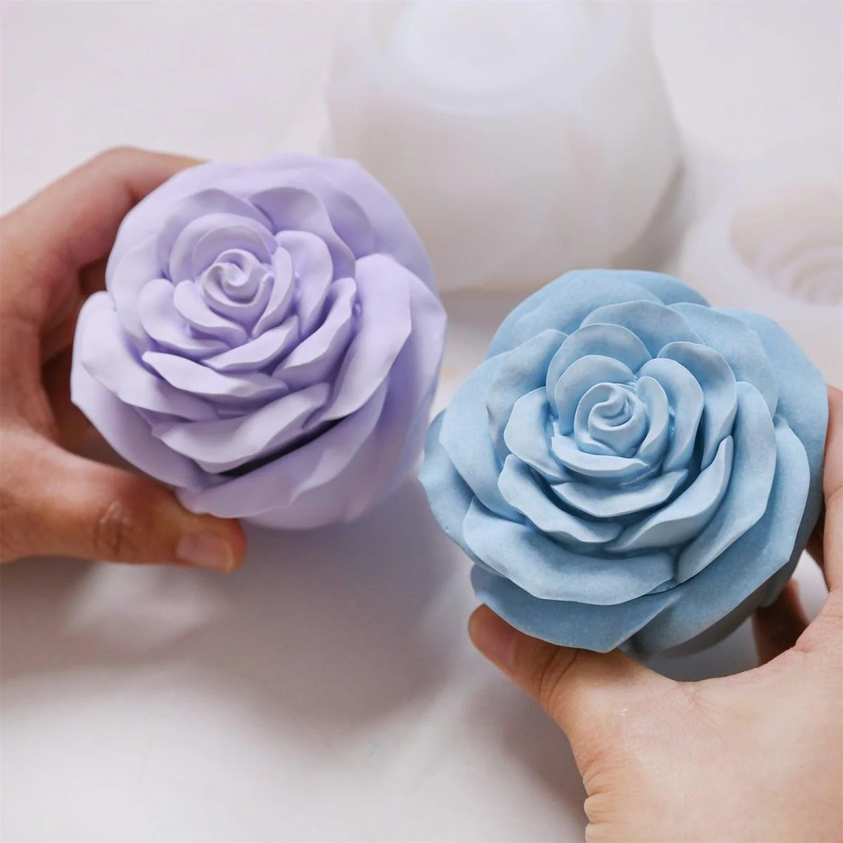 2.5oz Eternal Rose Bloom Candle Jar & Candle Refill Silicone Mold - Image 5