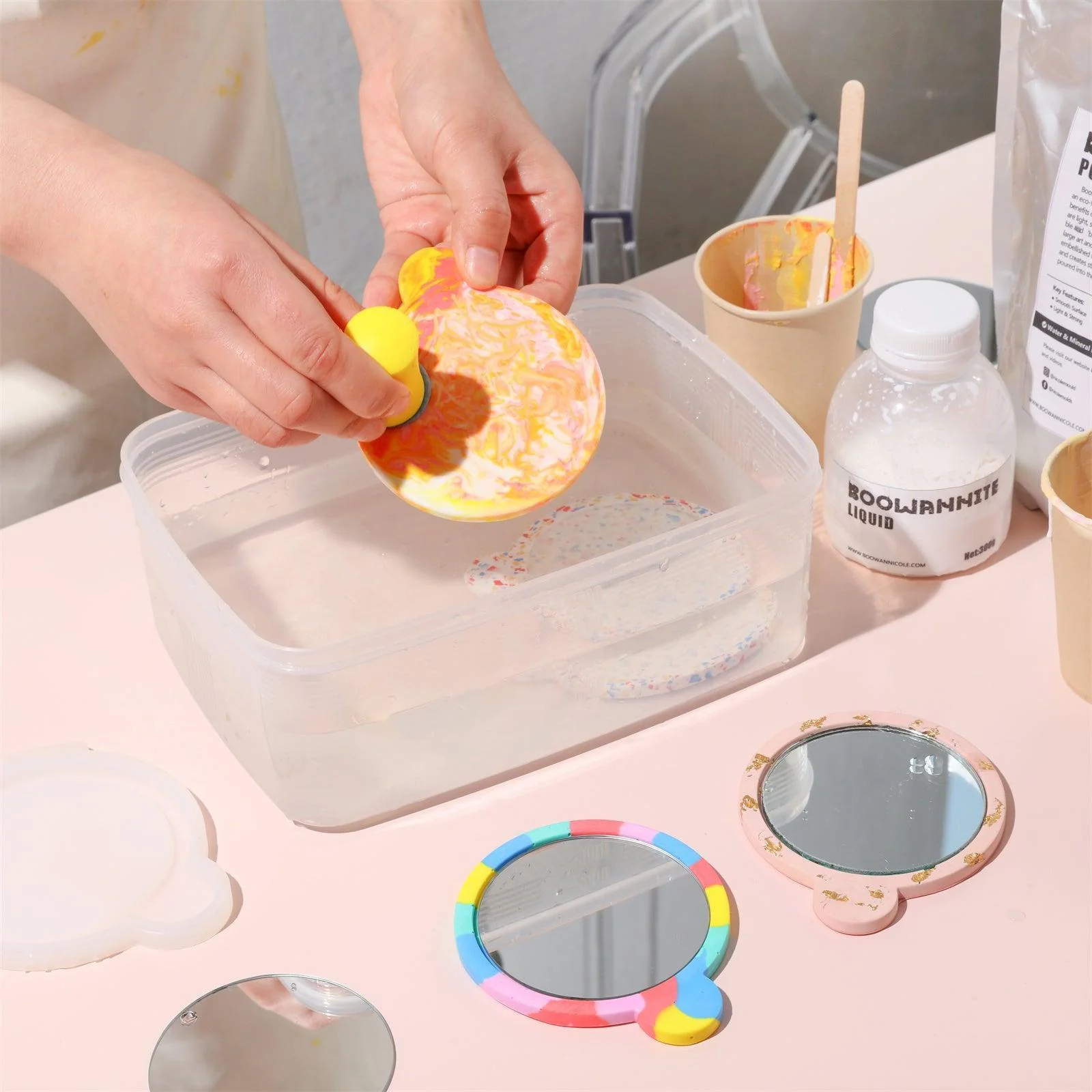 Boowannite Aqua Resin Crafts Making Kit with Mirror Silicone Mold - Image 5
