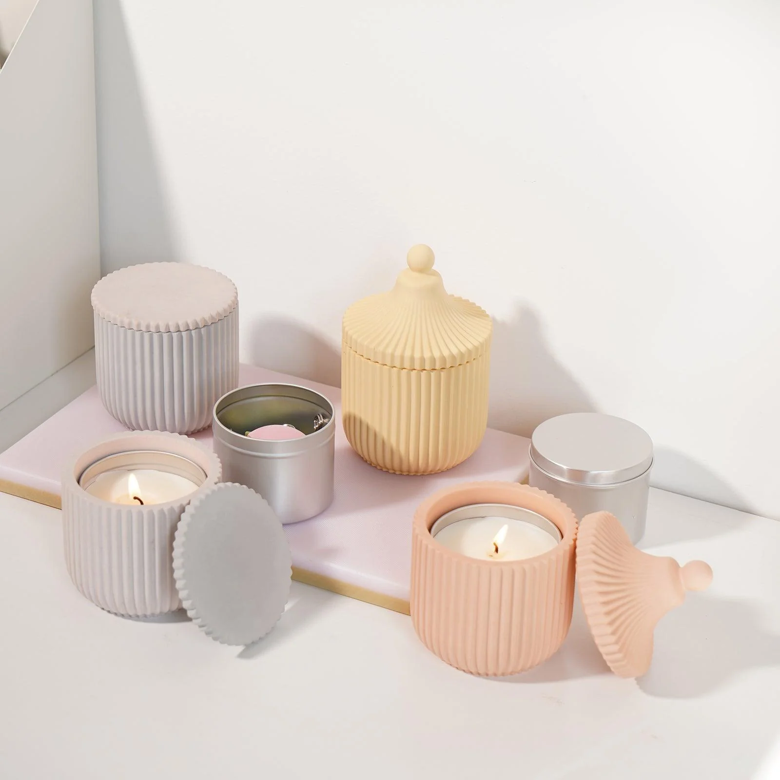 Carousel Ridged Candle Jar with 6 OZ Refill Candle Tin - Image 6
