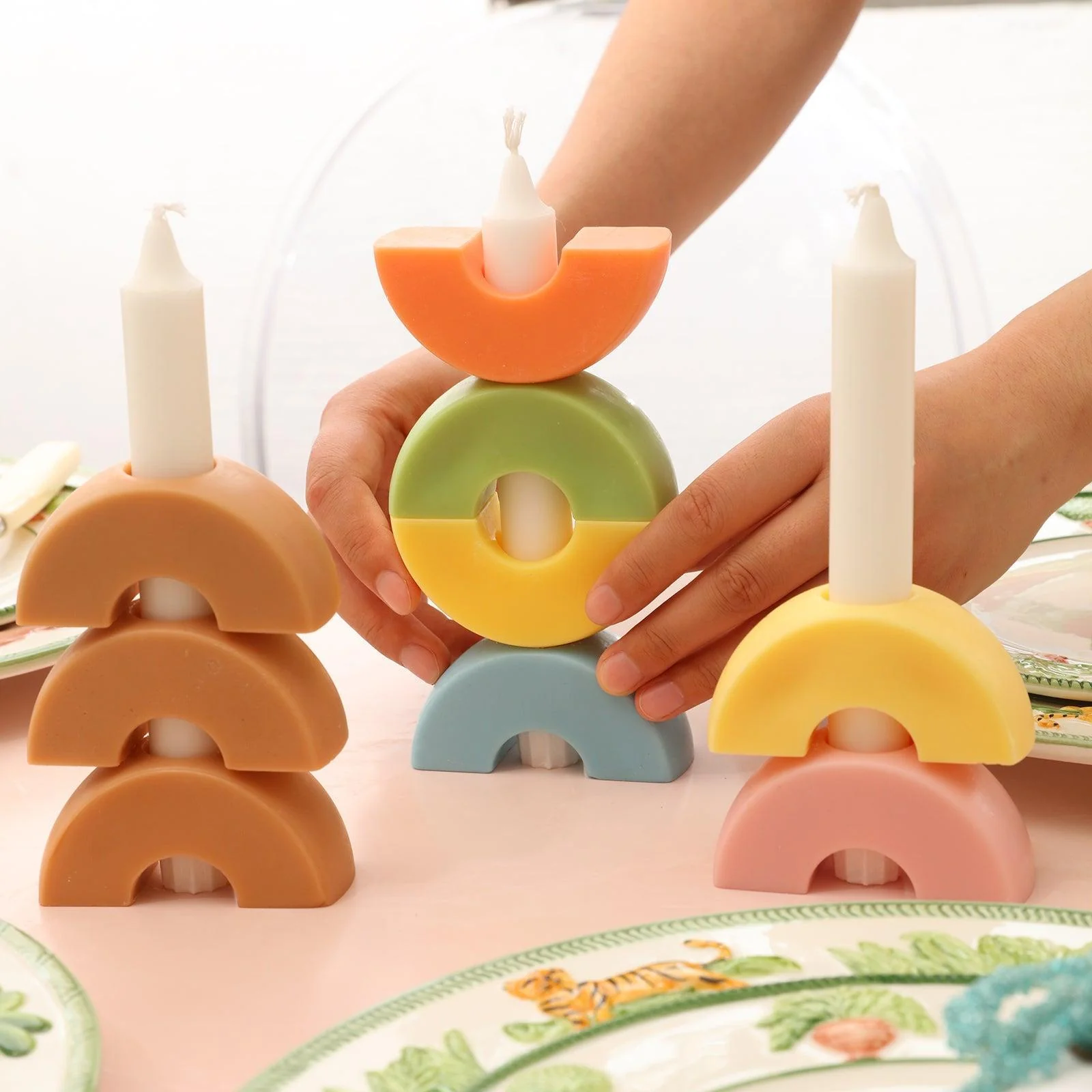 Aneliya × Boowan Nicole | Circle shape - Stackable Modular Candle Silicone Mold - Image 4