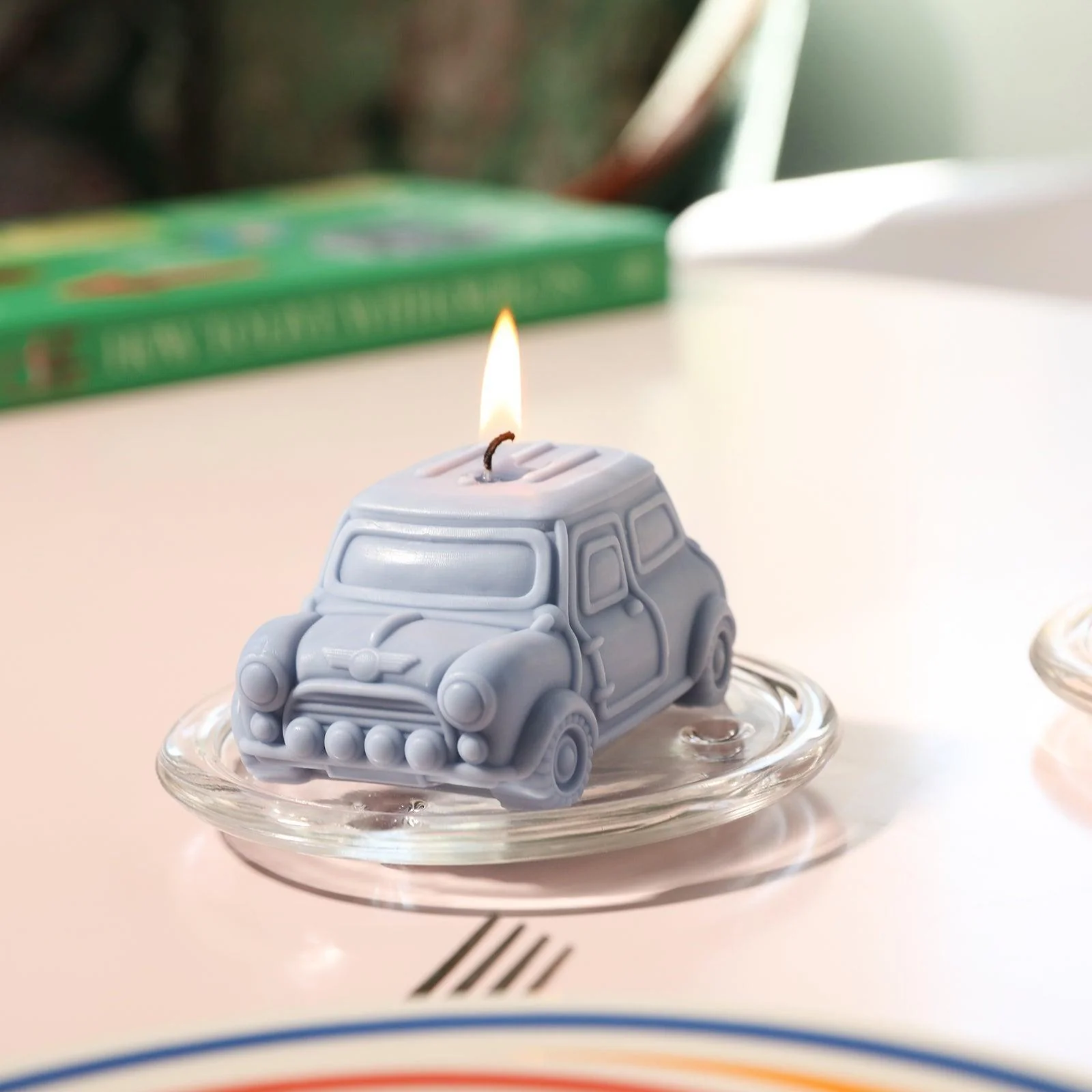 Retro-styled Car-Shaped Candle Silicone Mold - Image 4