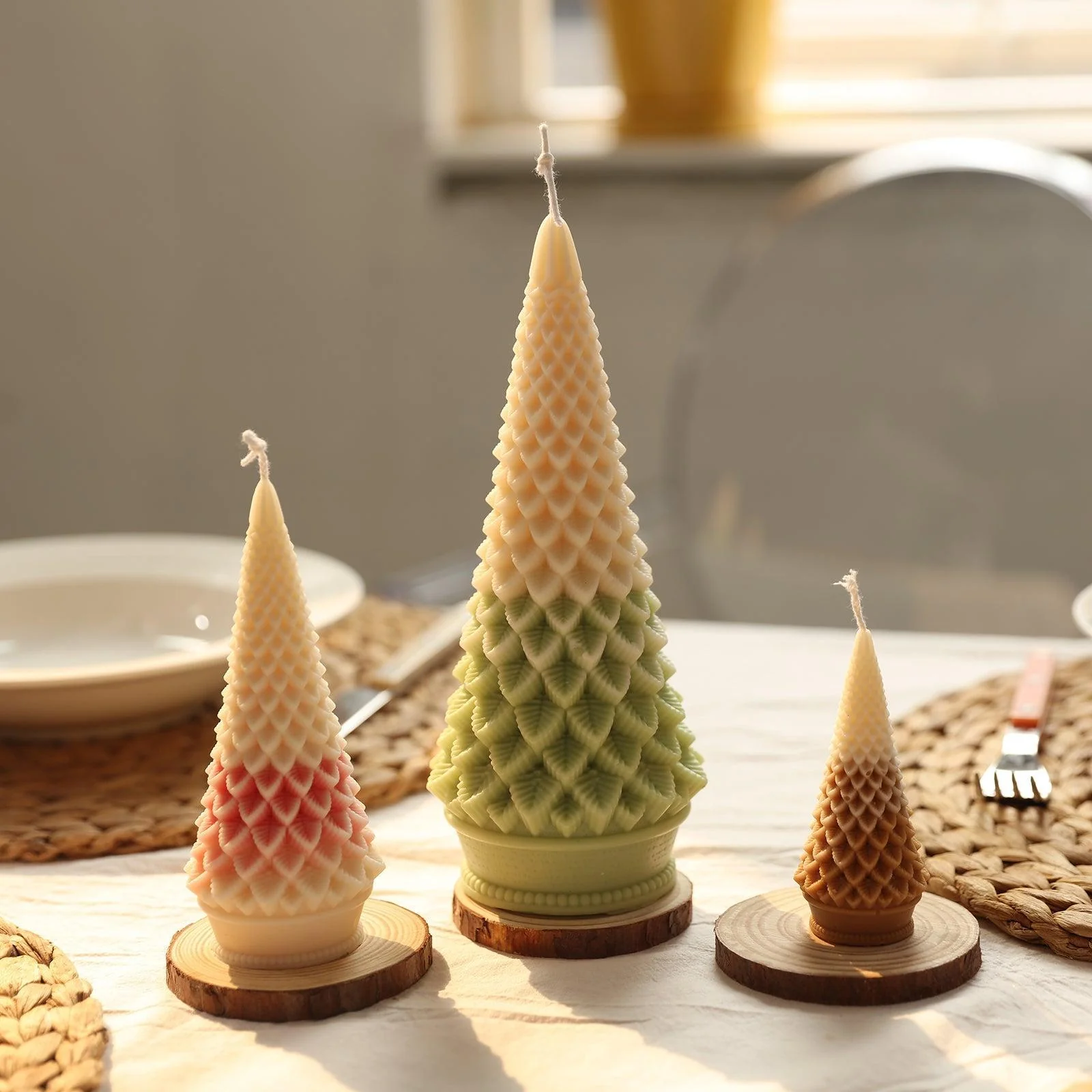 6'' Conical Christmas Tree Candle Silicone Mold - Image 7