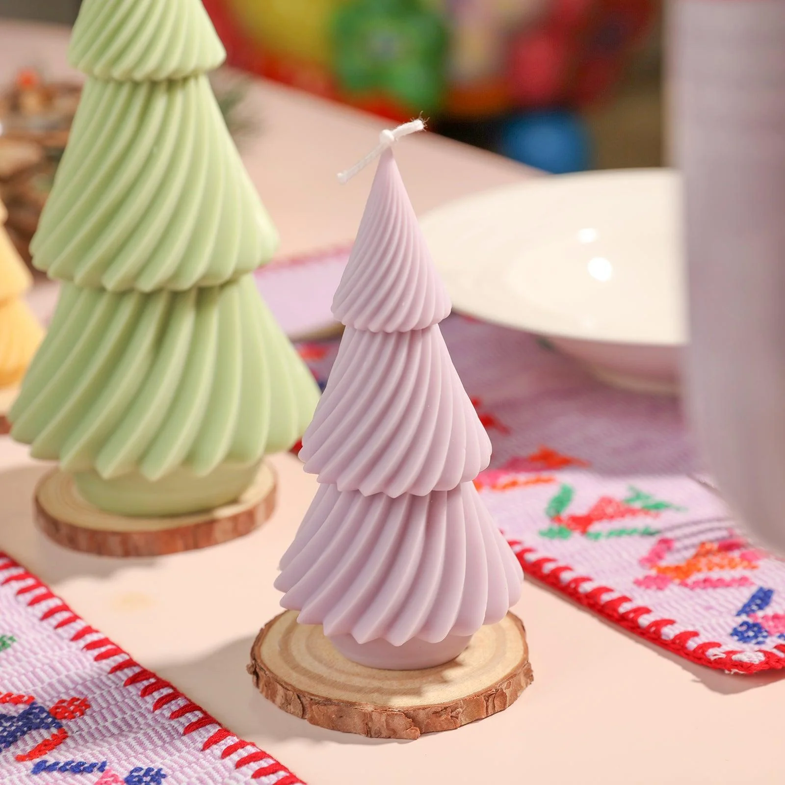 6'' Evergreen Christmas Tree Candle Silicone Mold - Image 5
