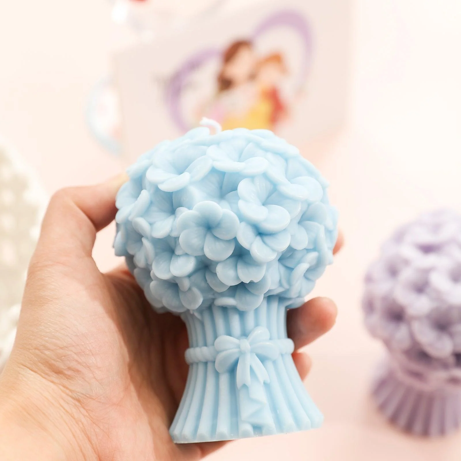 Hydrangea Bouquet Flourishing Candle Silicone Mold - Image 5