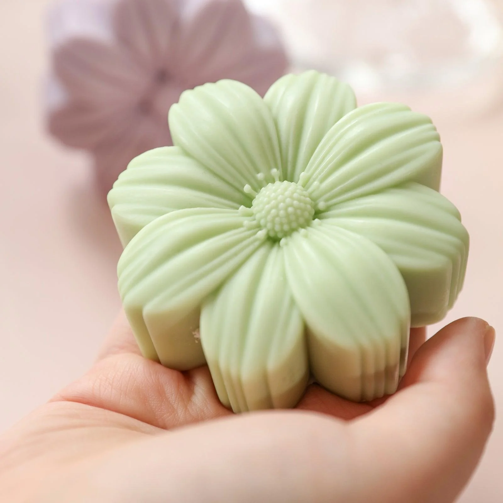Daisy Candle Silicone Mold - Image 6
