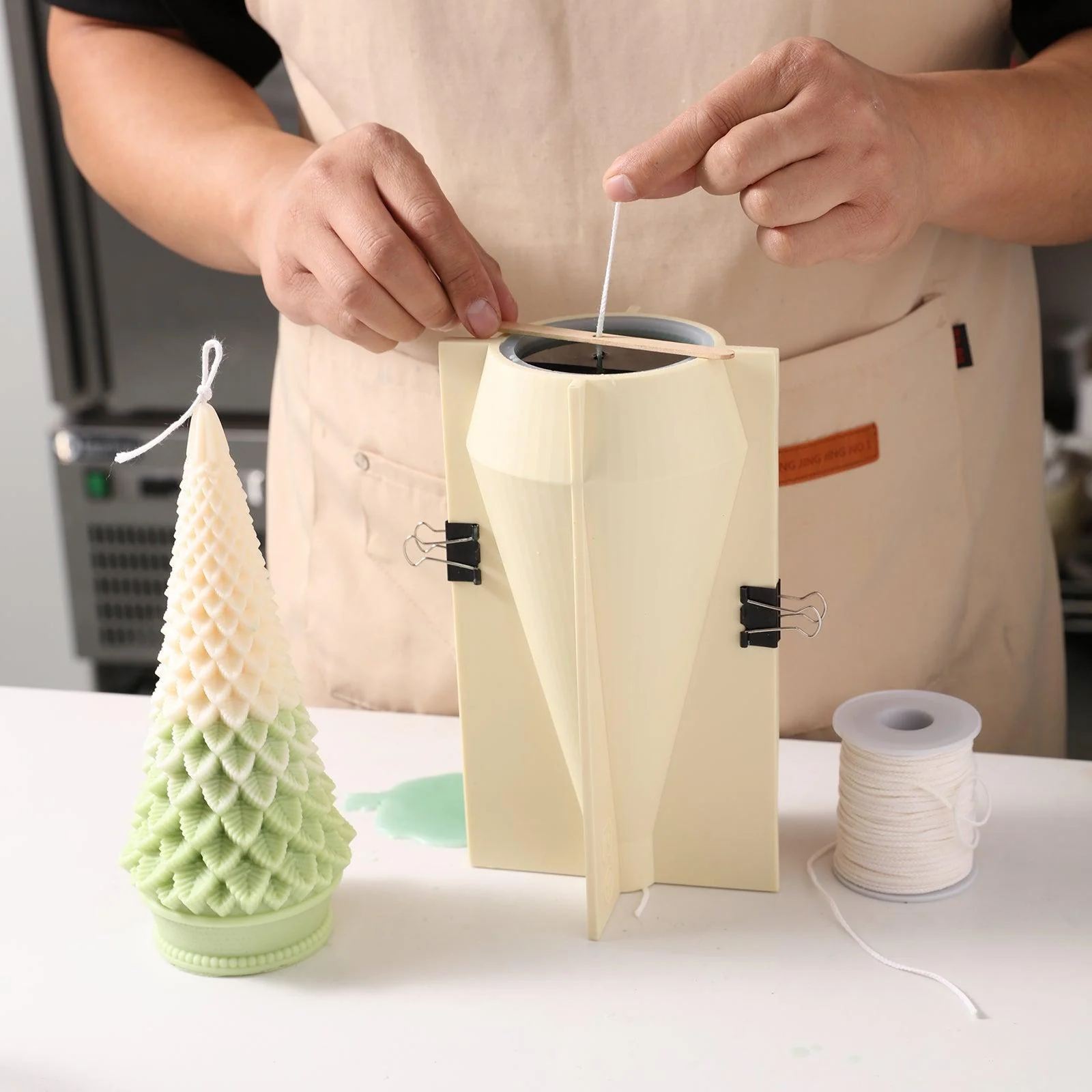 9'' Conical Christmas Tree Candle Silicone Mold - Image 2