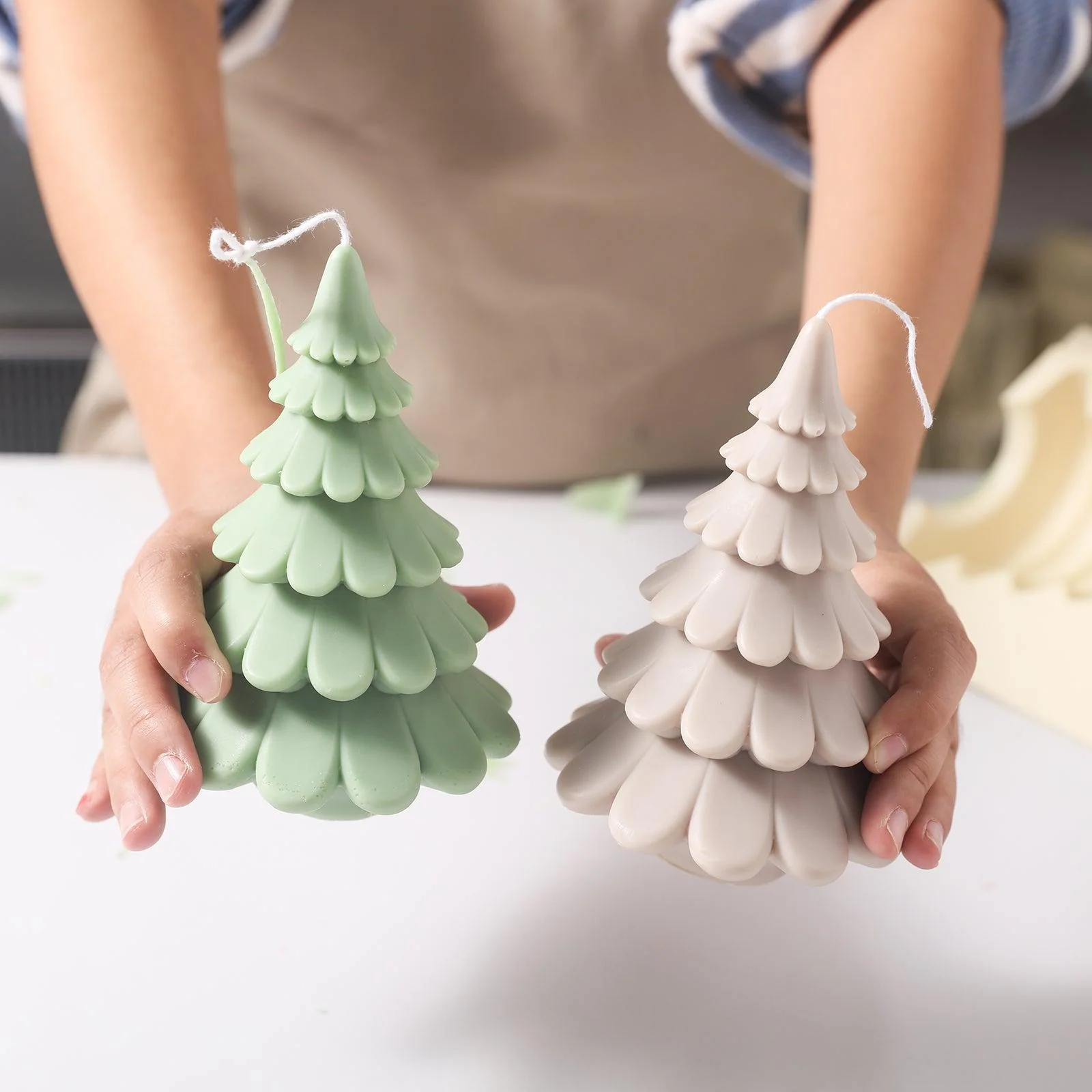 6'' Layered Christmas Tree Candle Silicone Mold - Image 6