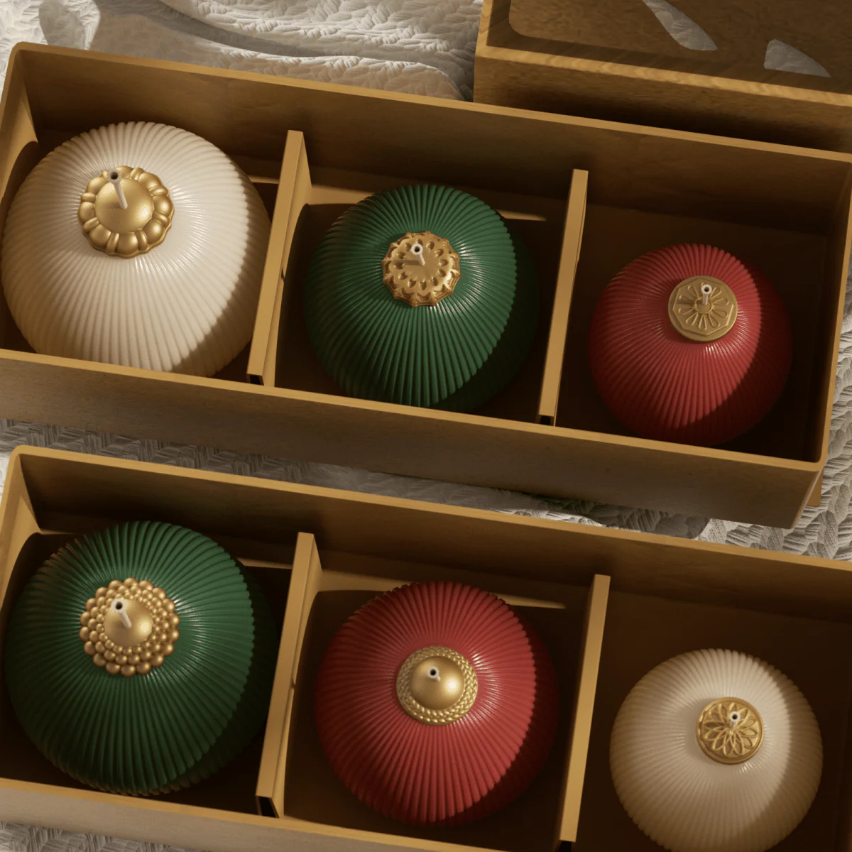 Elegant Stripes Christmas Bauble Candle Silicone Mold - Image 4
