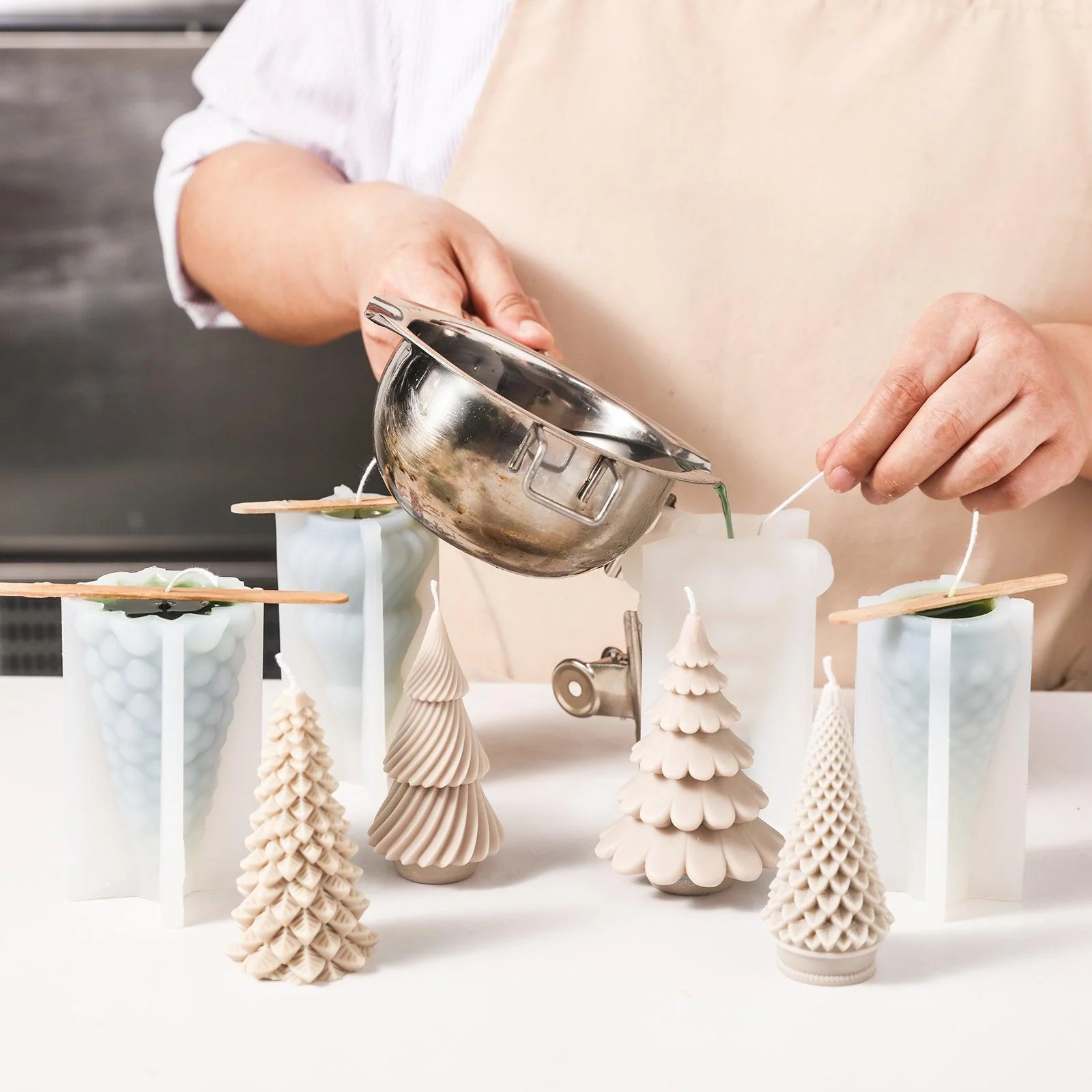 4-inch Christmas Tree Candle Silicone Mold - Image 2