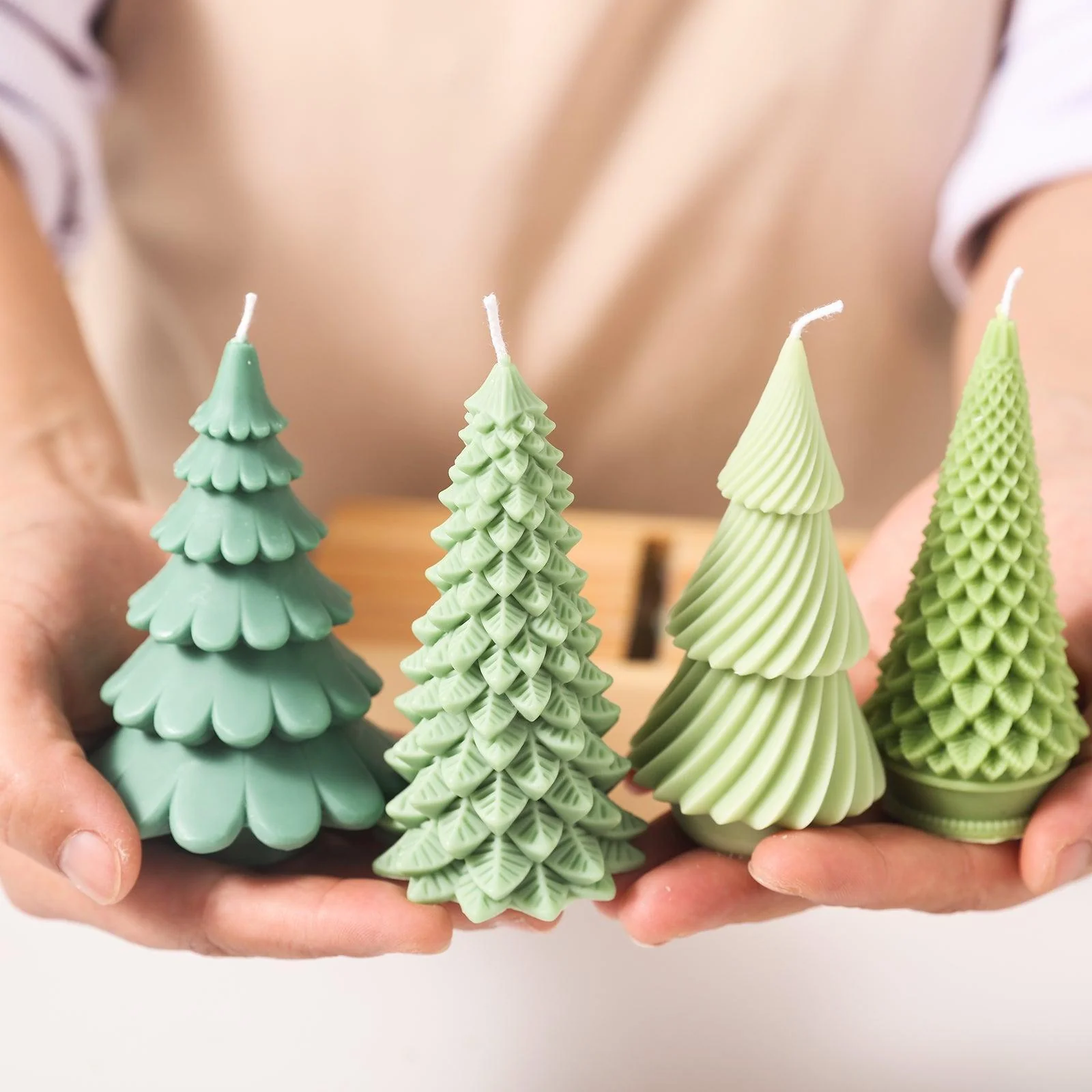 4-inch Christmas Tree Candle Silicone Mold - Image 4