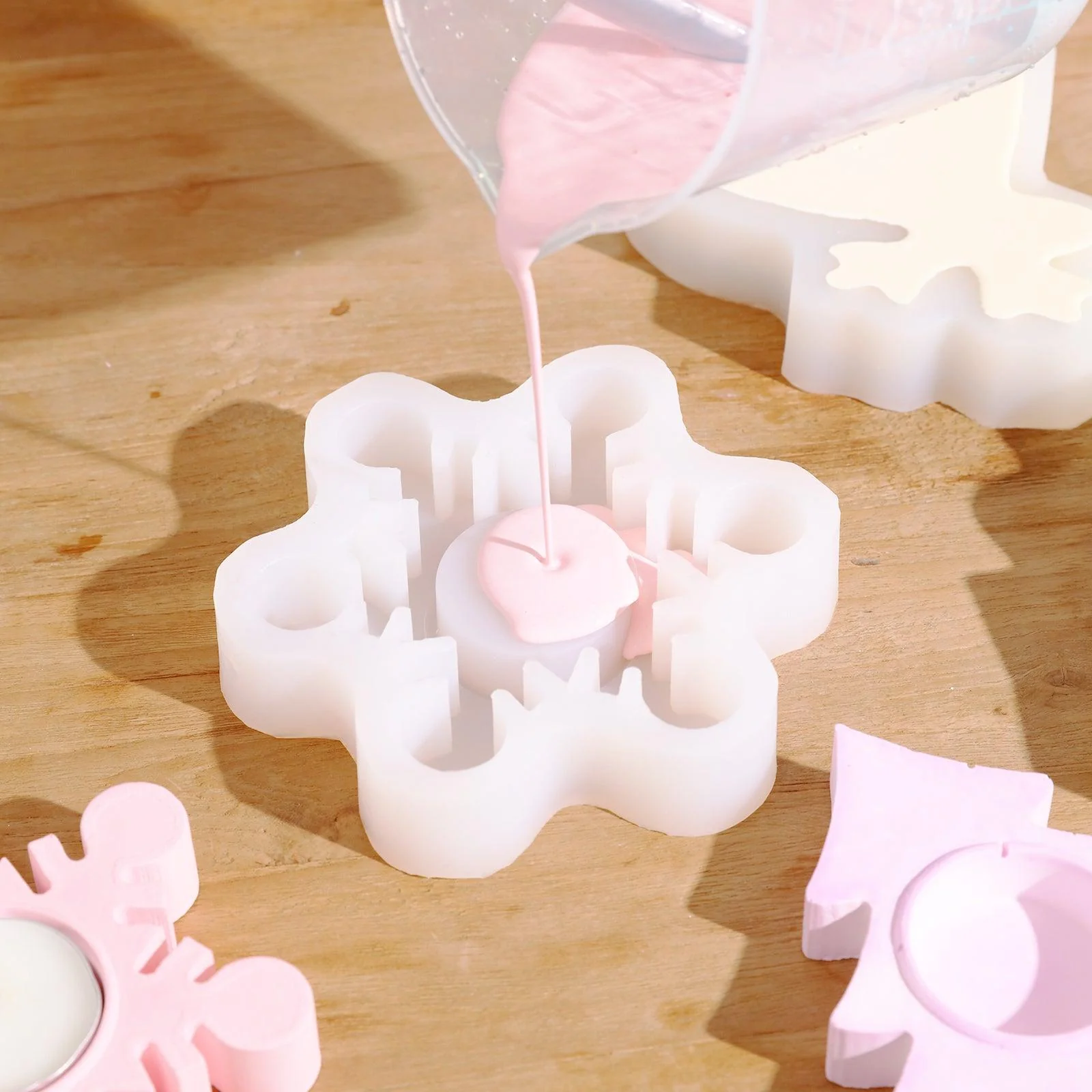 Christmas Snowflake Tealight Candle Holder Silicone Mold - Image 3