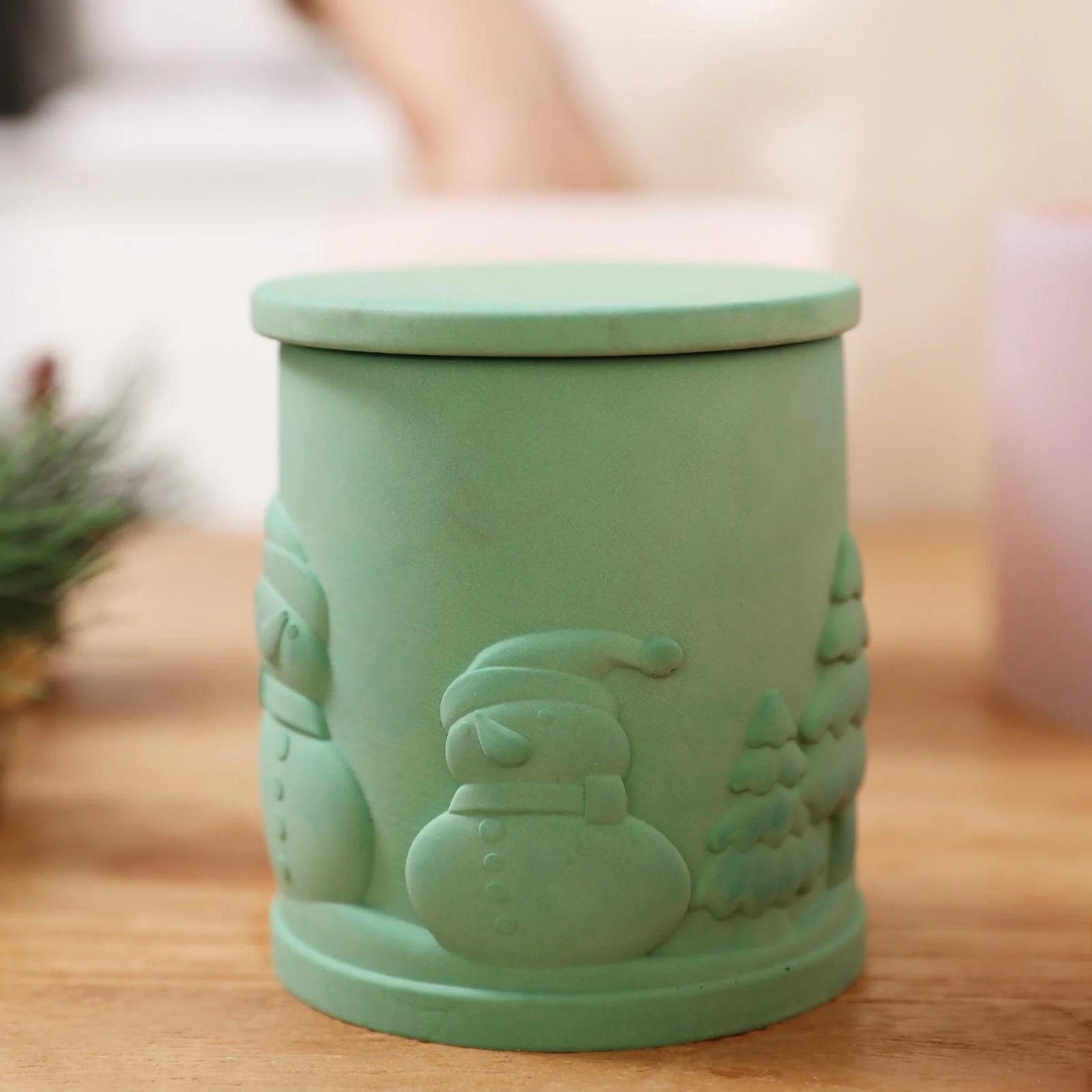 Christmas Themed Candle Jar with Lid Silicone Mould - Image 8