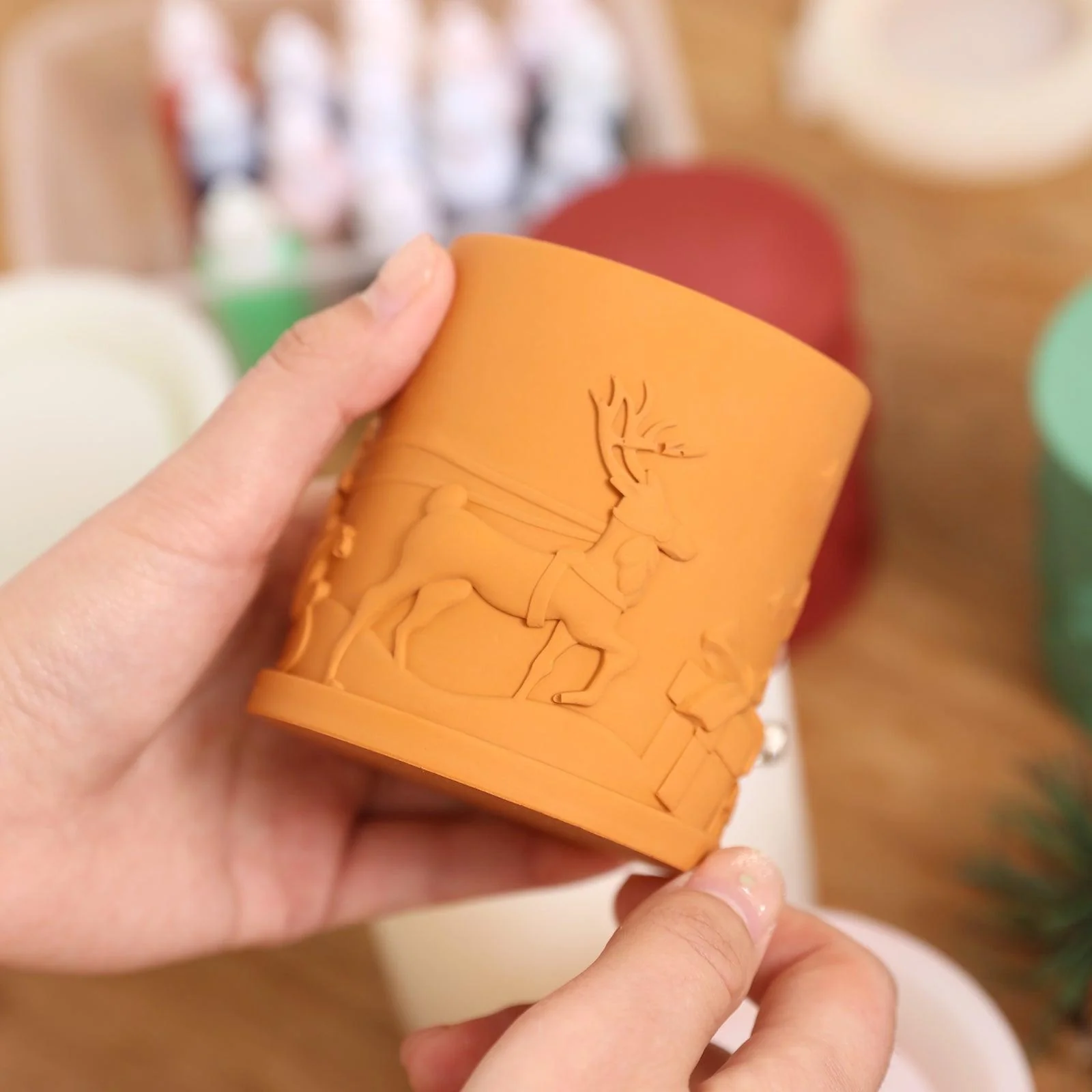 6.5oz Christmas Themed Candle Jar with Lid Silicone Mould - Image 6
