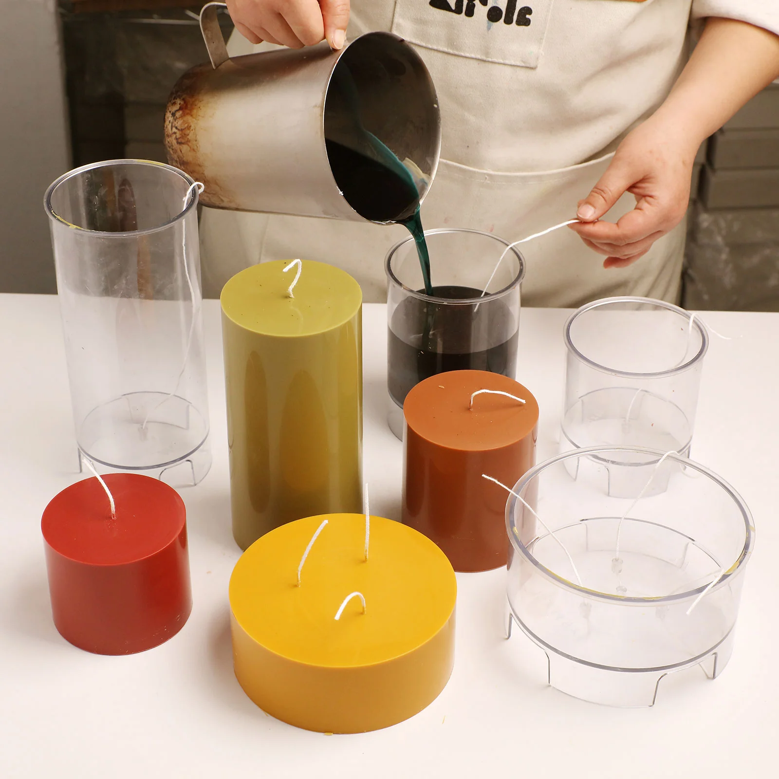 Classic Cylinder Acrylic Pillar Candle Mold Set - Image 4