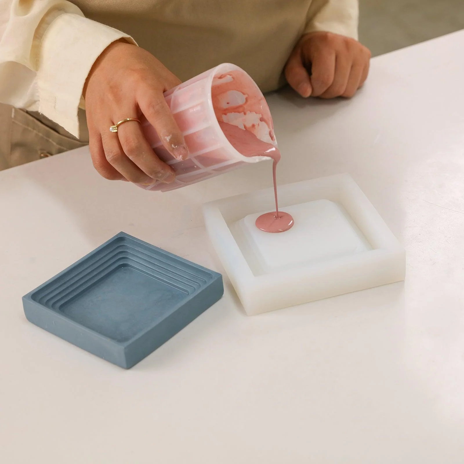 Square Large Desk Caddy Silicone Mold - Image 3