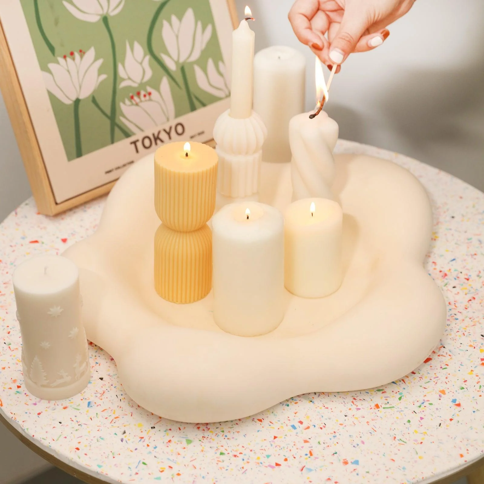 Large Curved Flower Silicone Tray Mold - Image 8