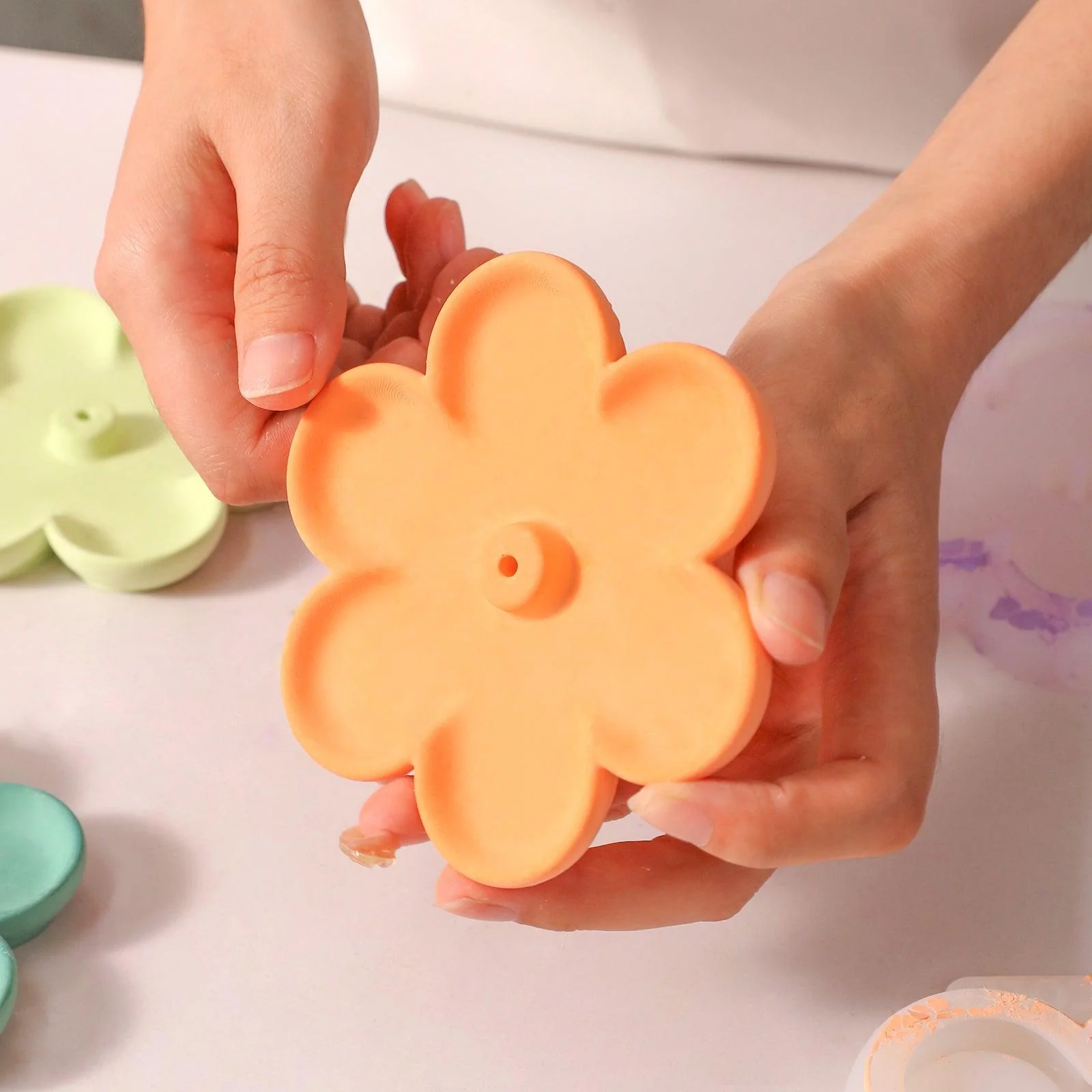 Flower Shape Concrete Incense Holder Silicone Mold - Image 3