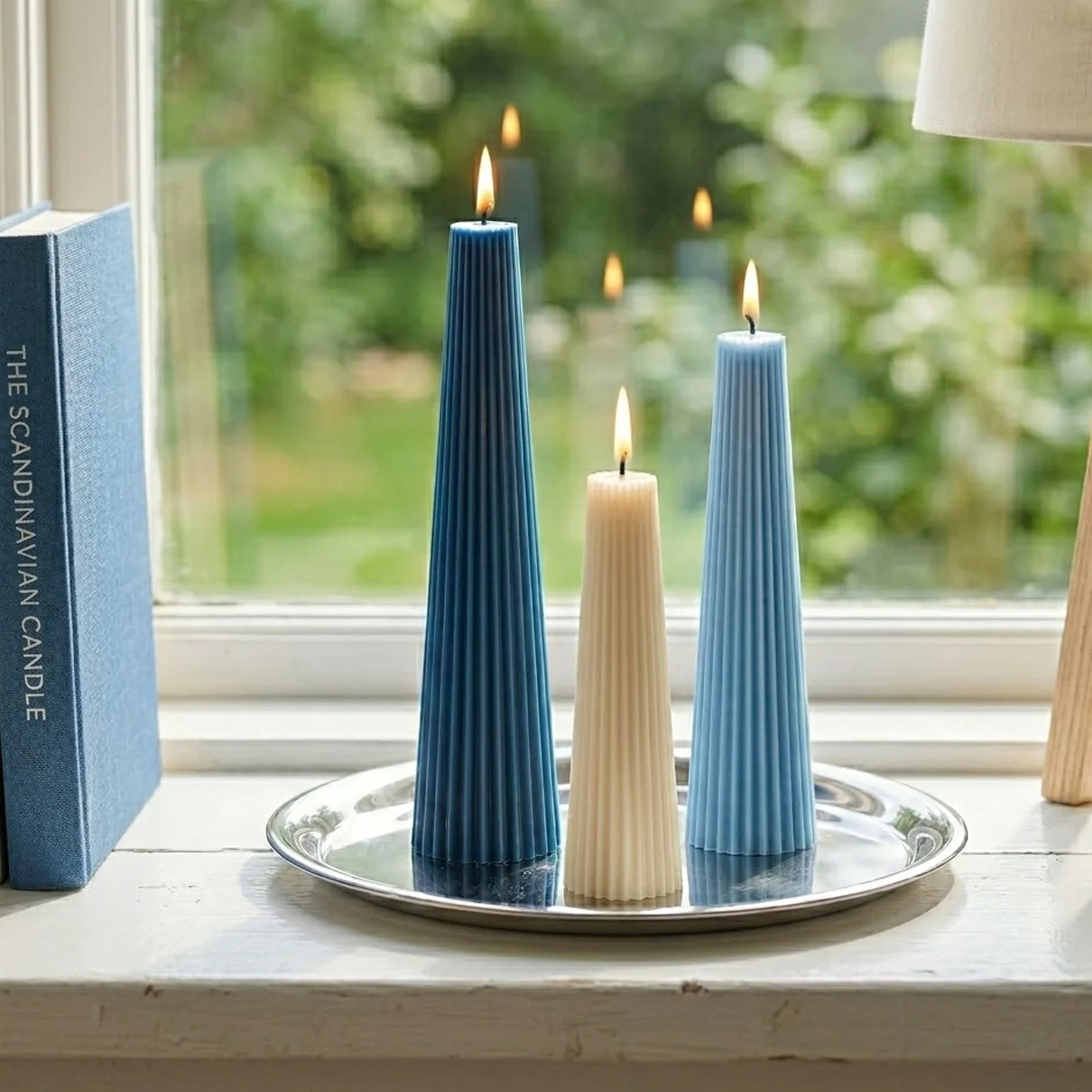 Fluted Spire Acrylic Candle Mold - Image 2