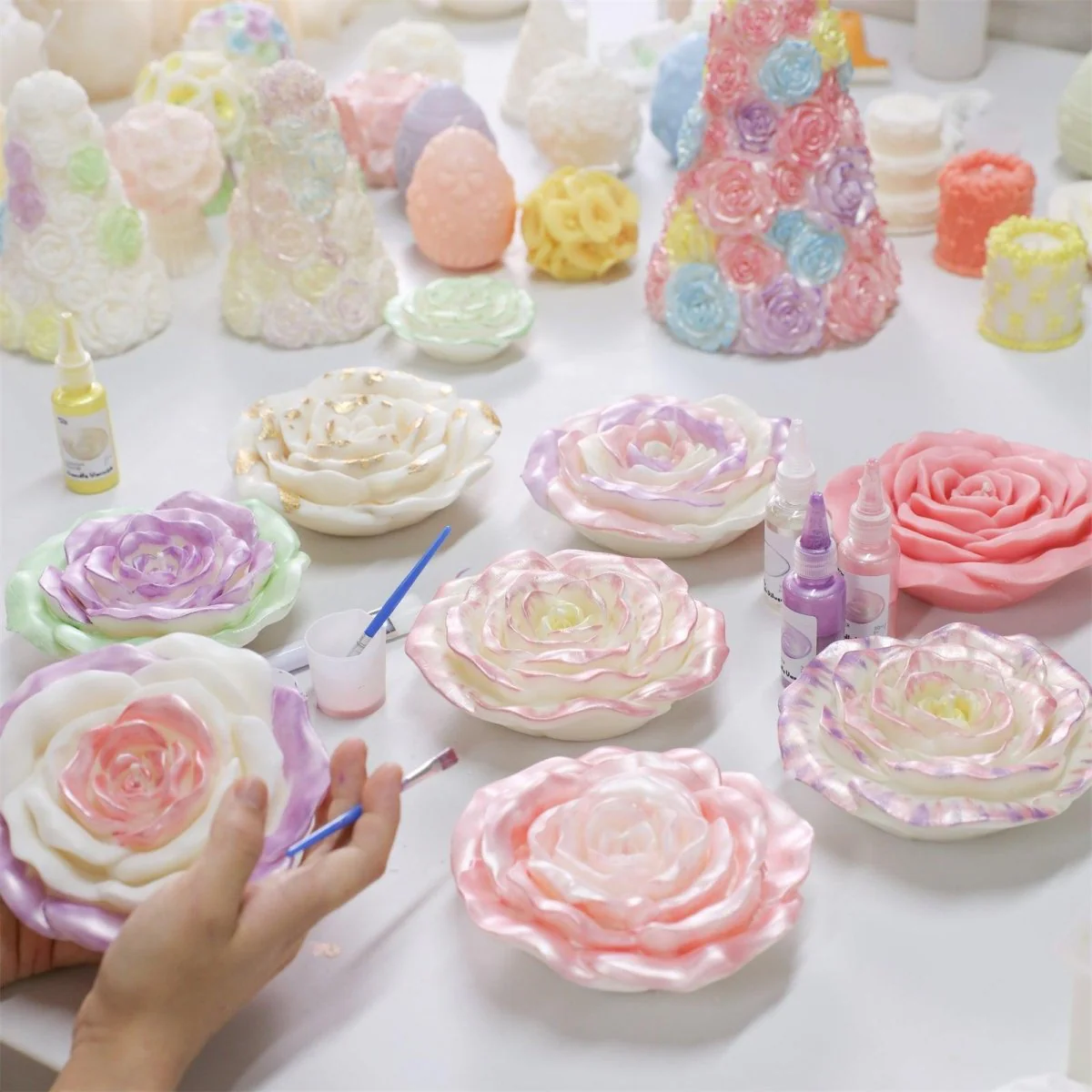 6'' Velvet Bloom Rose Candle Silicone Mold - Image 4