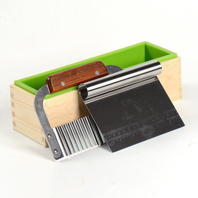 28oz Silicone Soap Loaf Mold with 2 Stainless Steel Cutters Set - Image 5