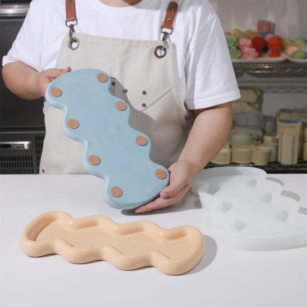 Aqua Ripple Tray Silicone Mold - Image 3