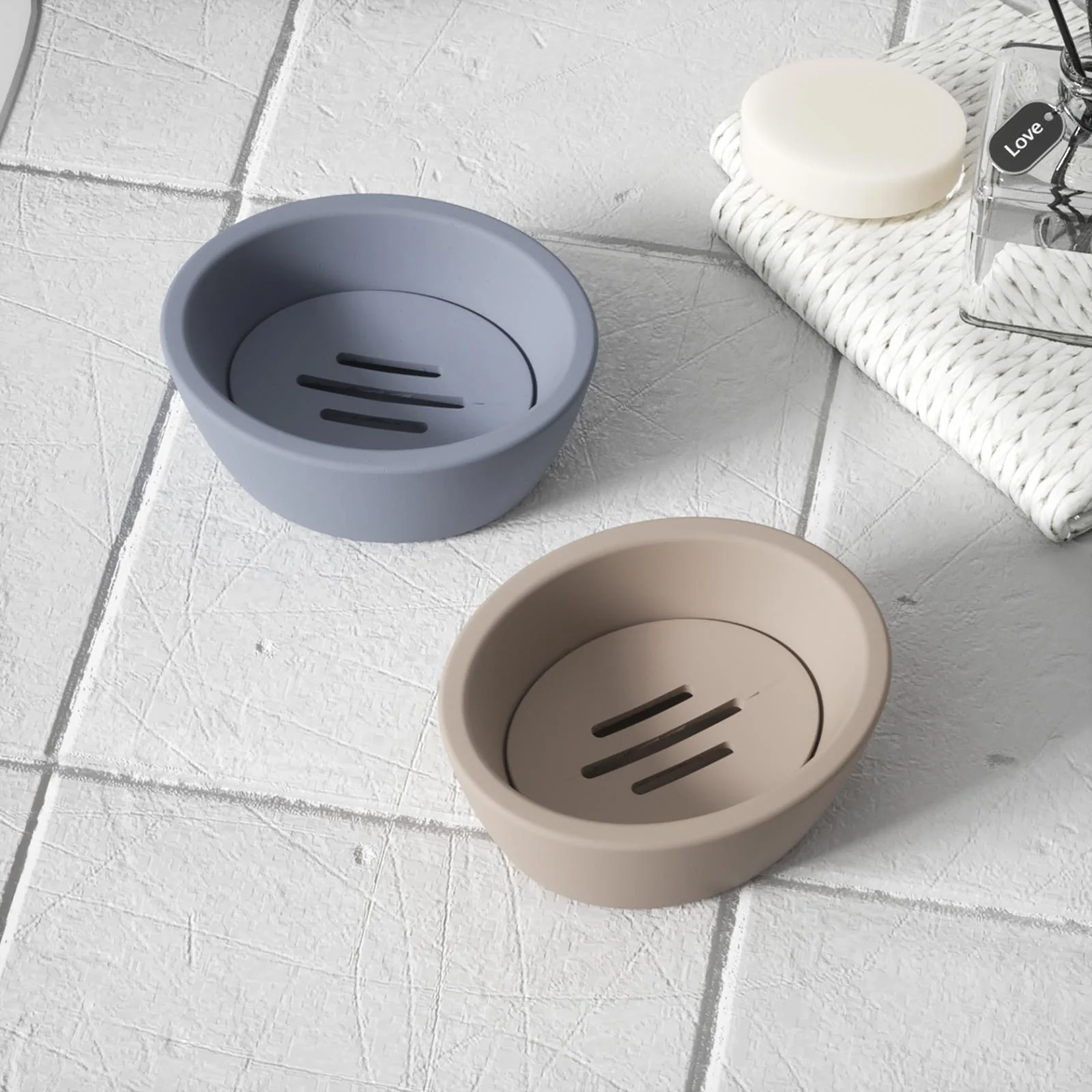 The Oval Deep Detach & Drain Soap Dish Mold