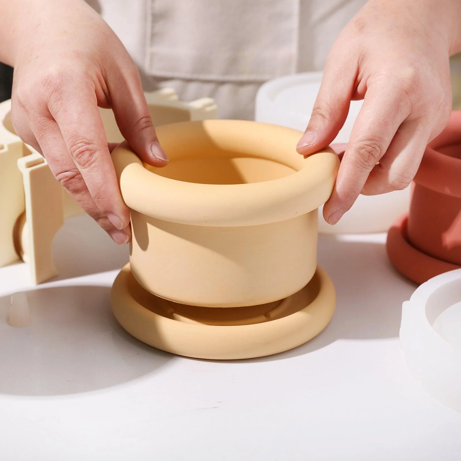 Short Botanic Column Plant Pot Silicone Mold - Image 3