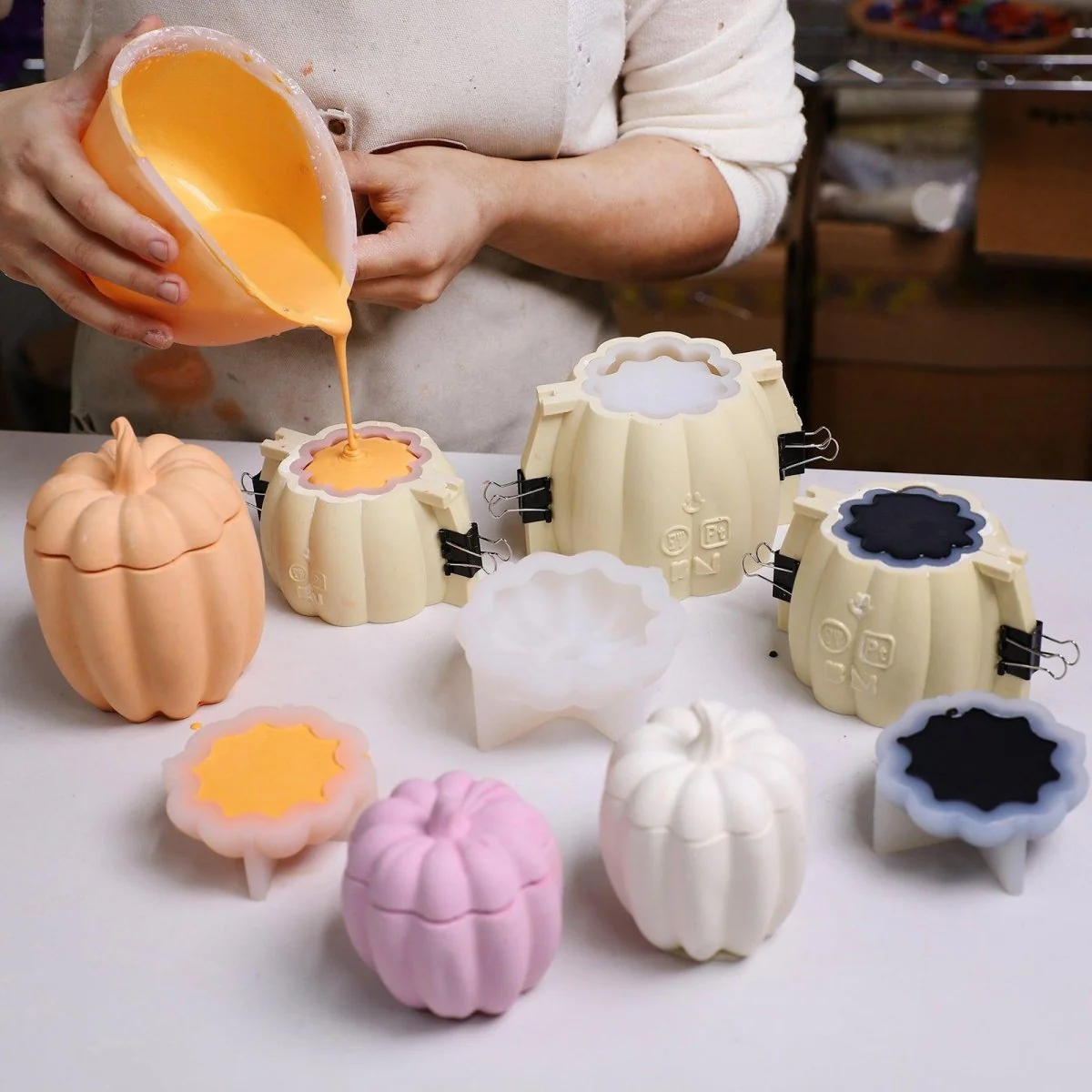 Classic Round Pumpkin Candle Jar Silicone Mold Collection - Image 4