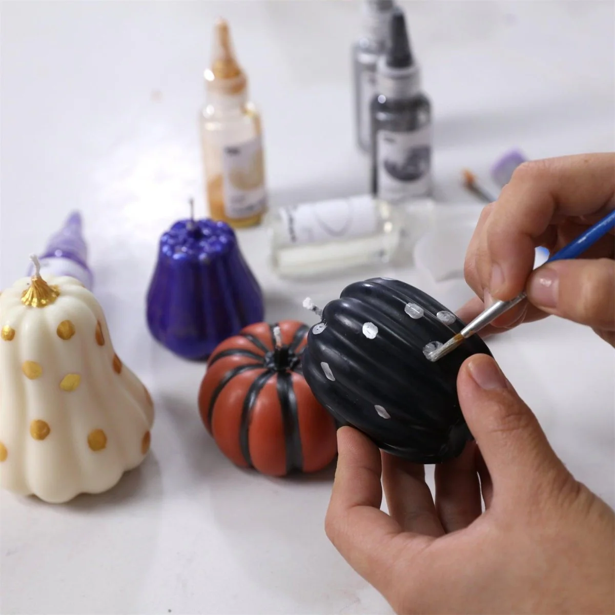The Pumpkin Parade Candle Silicone Mold Collection - Image 6