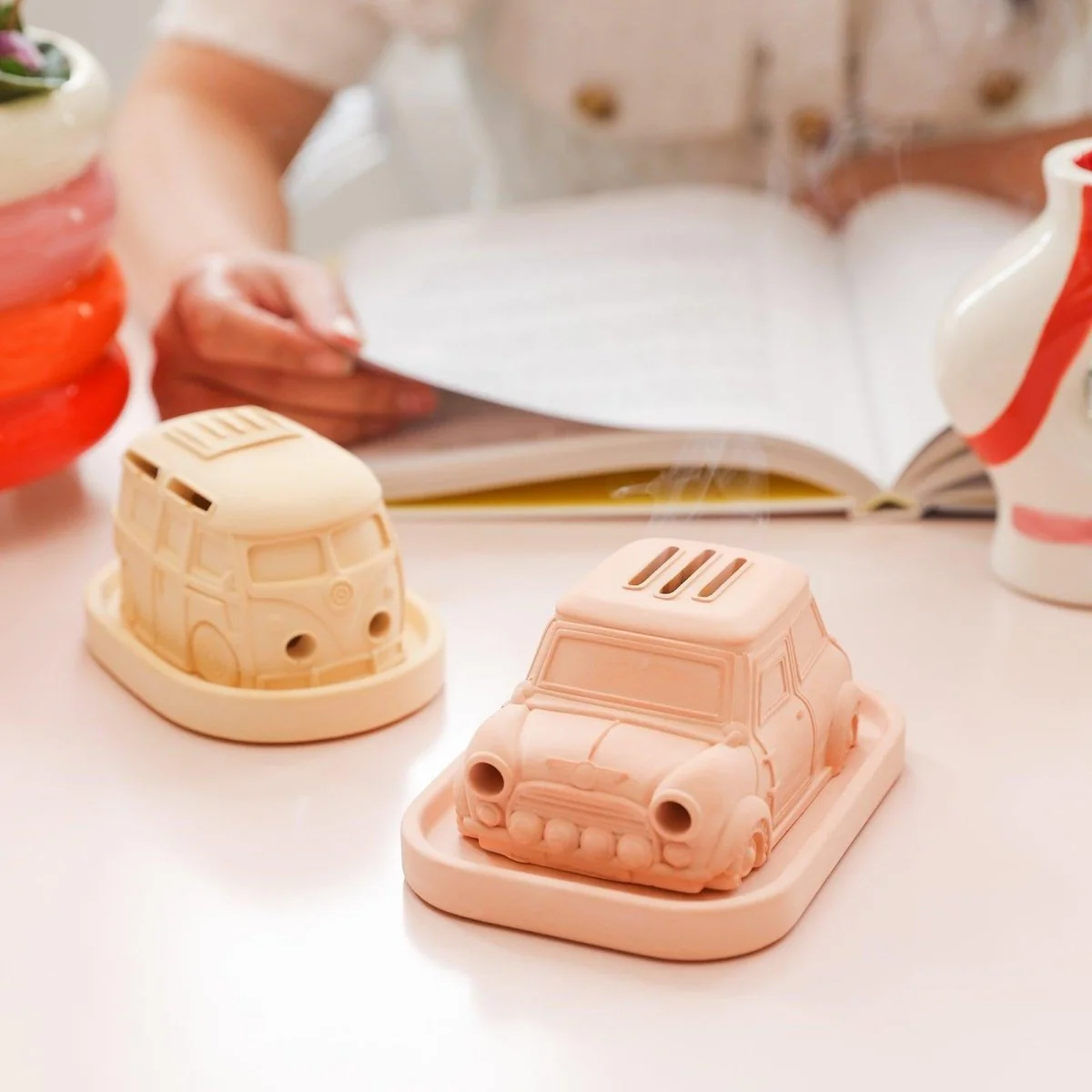 Retro-styled Car-Shaped Incense Burner Silicone Mold - Image 8