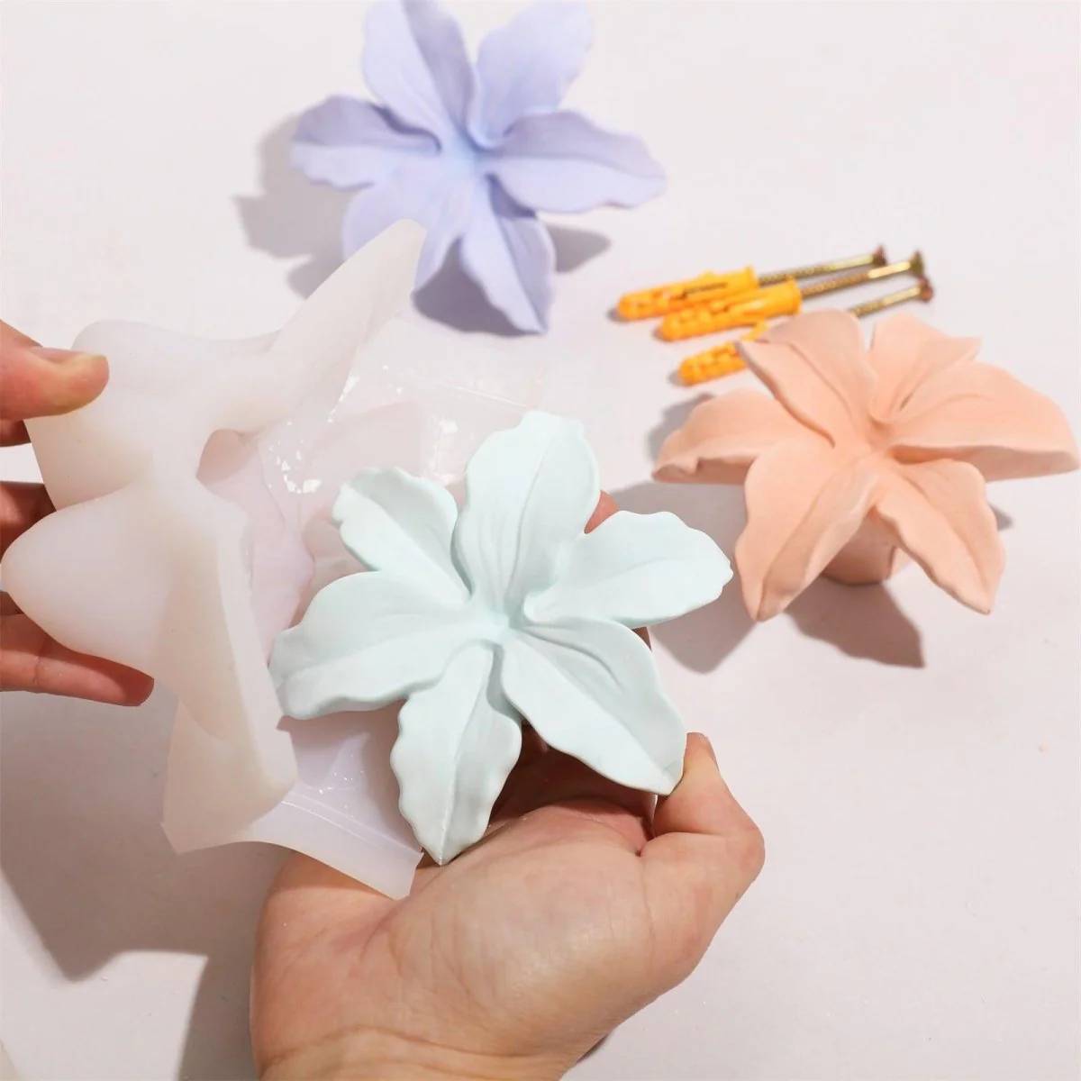 Silent Lily Wall Cloth Coat Hook Silicone Mold - Image 3