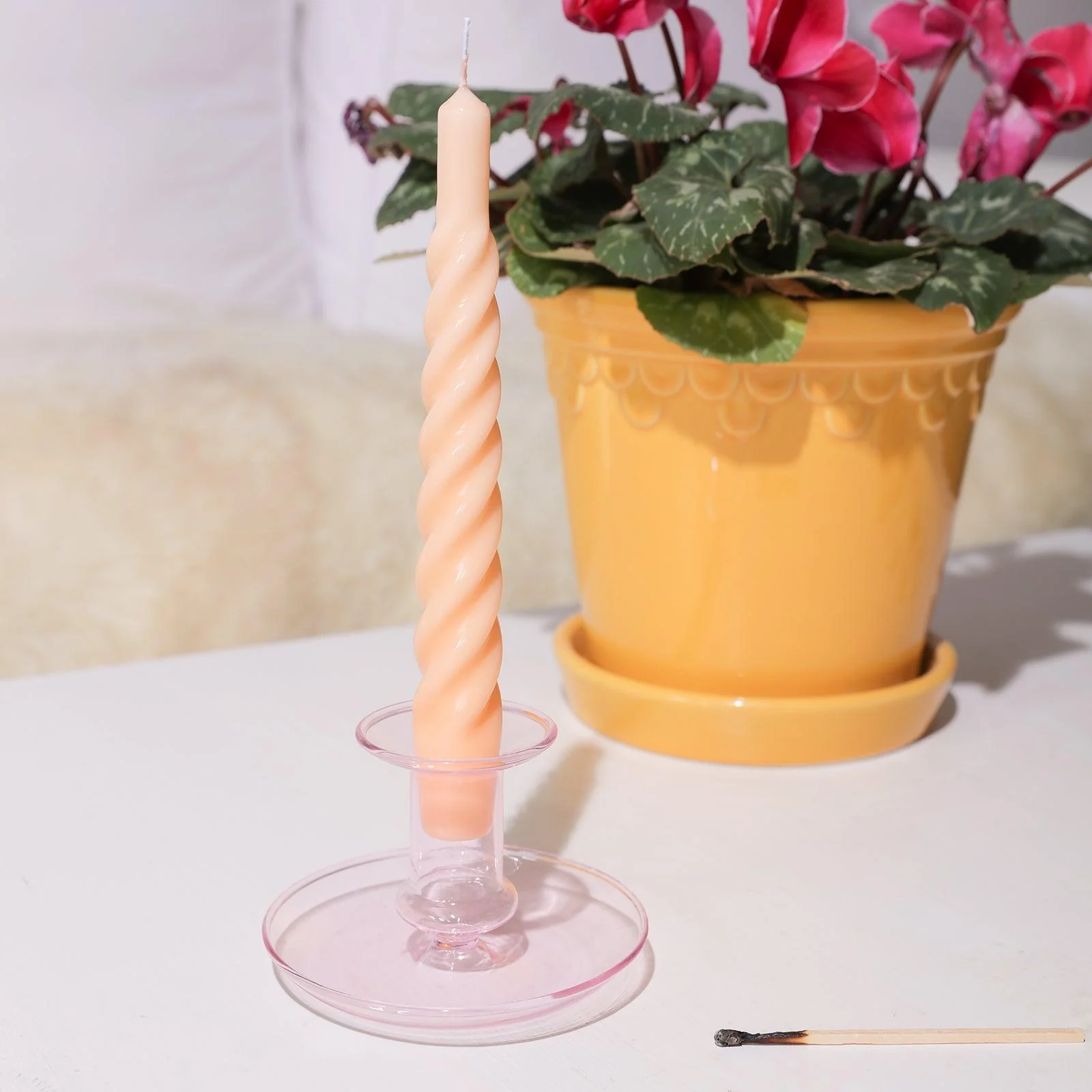 Vines Spiral Taper Candle Silicone Mould - Image 6