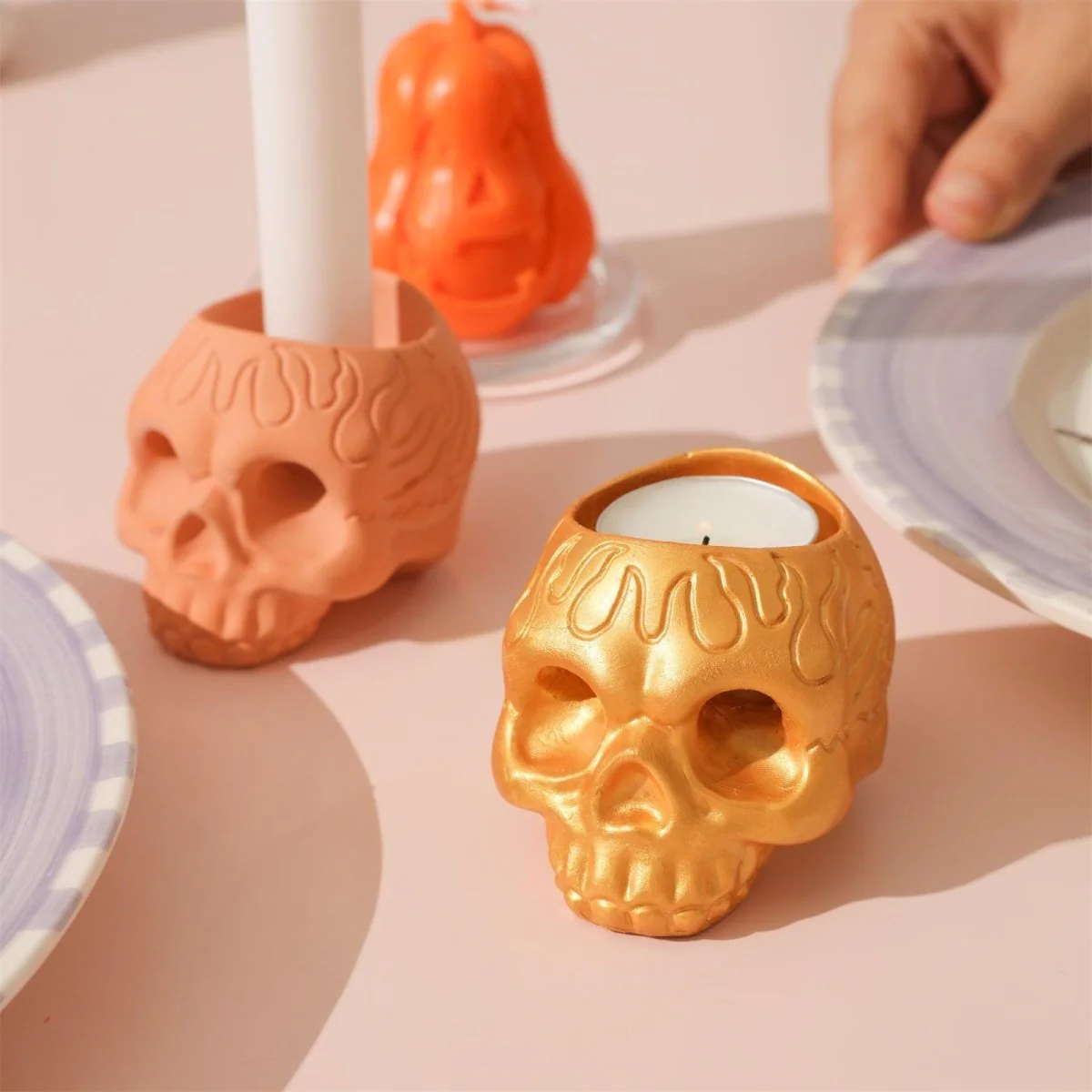 Spooklight Skull Candle Holder Silicone Mold - Image 10
