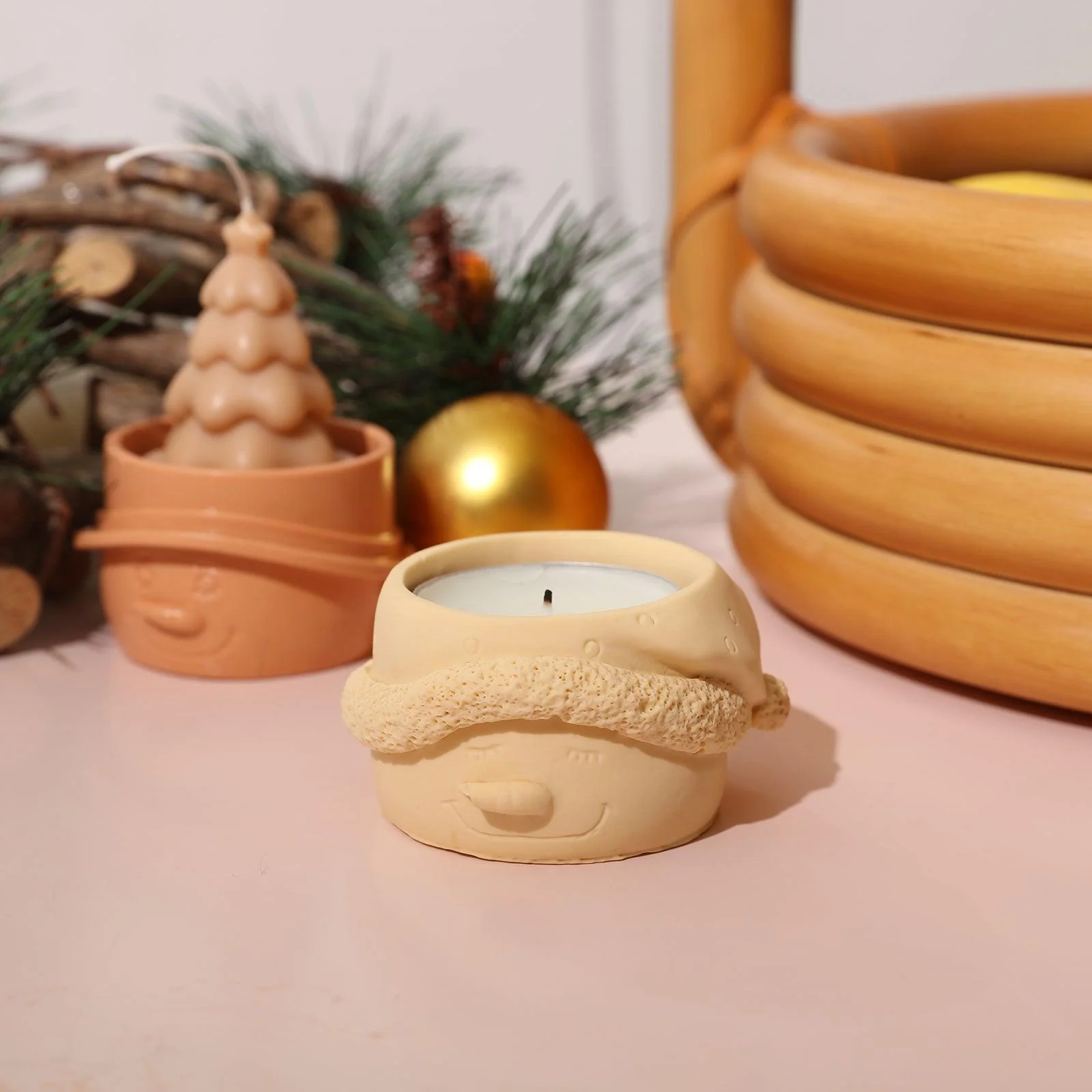 Christmas Snowman Tealight Candle Holder Silicone Mold - Image 5