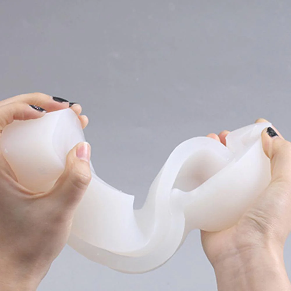 3-Holes Taper Candle Holder Silicone Mold - Image 7